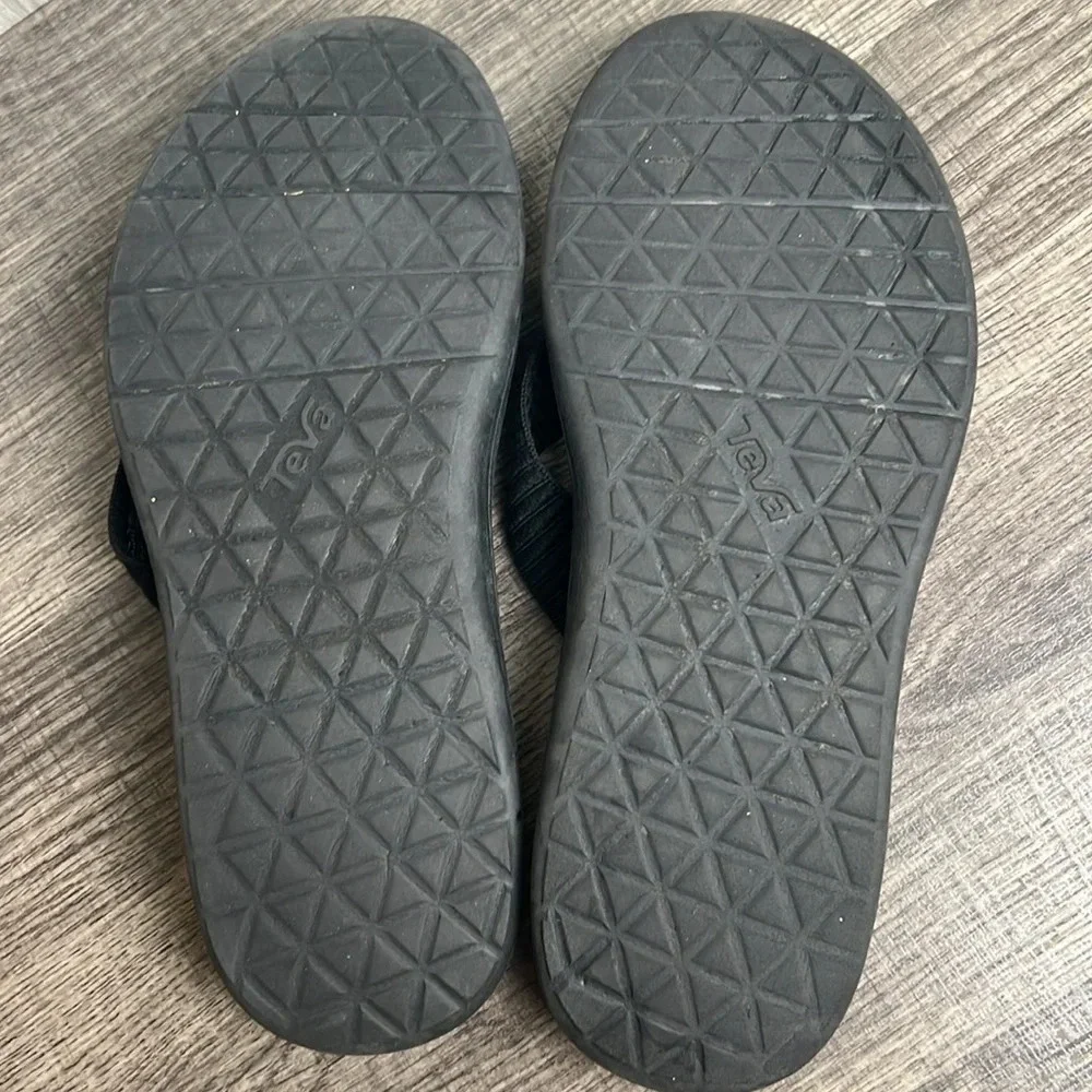 Women’s Teva Sandals Black Size 8